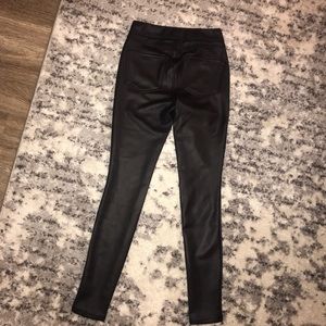 five pocket faux leather leggings